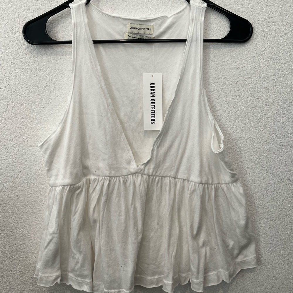 Urban outfitters tank, NWT.